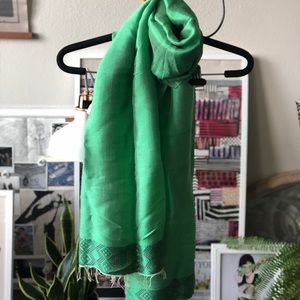 Ethiopian Scarf Iridescent Green